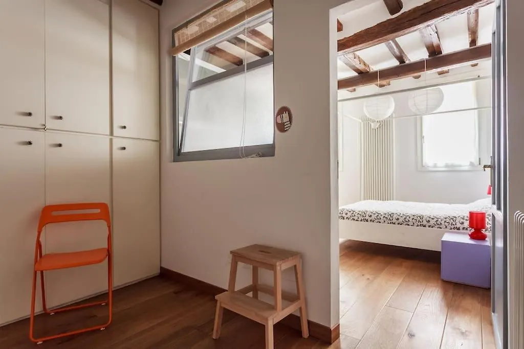 Apartman Appartamento Retro In Centro Storico Bologna