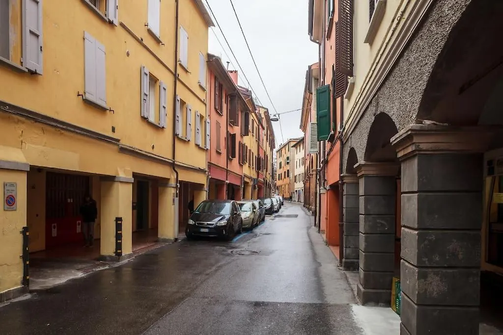 Appartamento Retro In Centro Storico Bologna